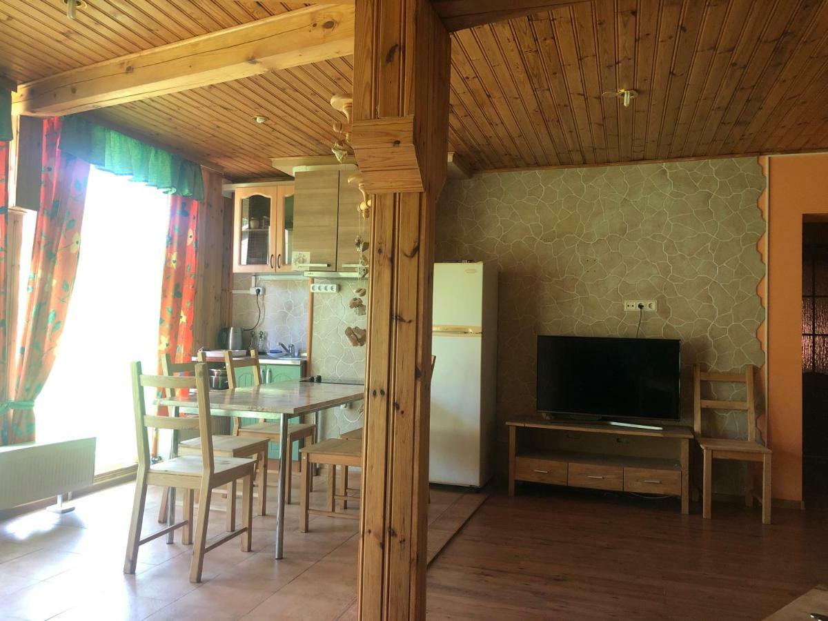 Guest House Eco Home Jūrkalne 외부 사진